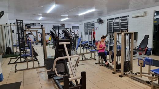 Academia — foto 3
